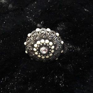 Vintage looking ring